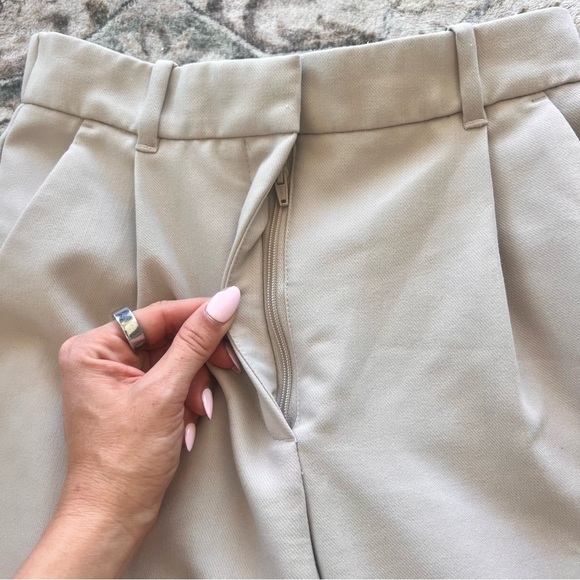 Abercrombie & Fitch Classic Trouser Pant- Light Beige- 25S/0S - Picture 4 of 8